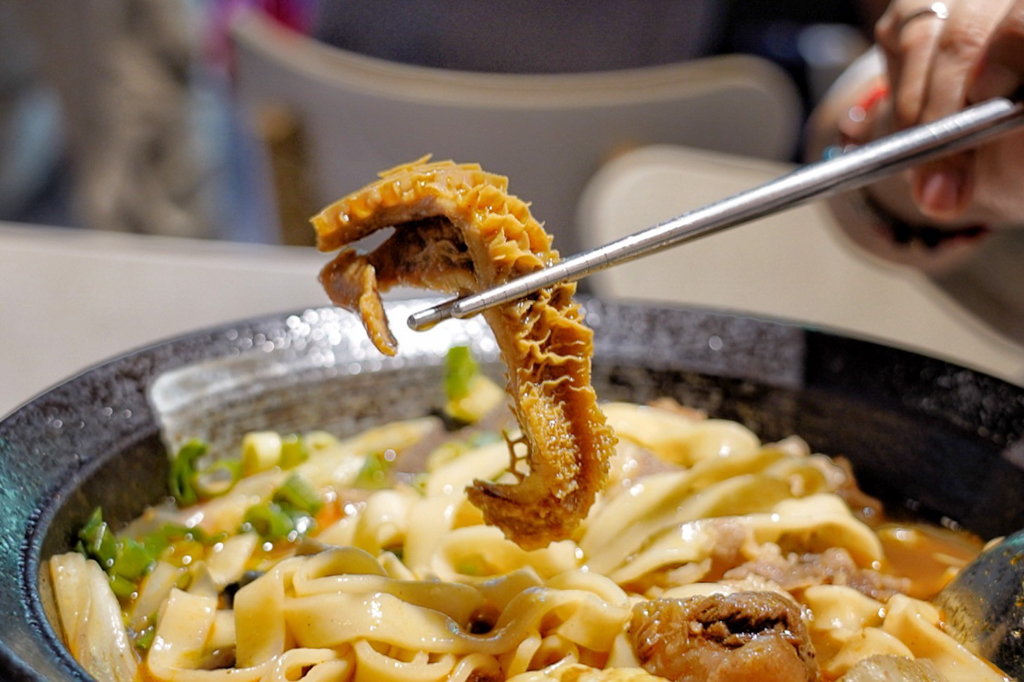 香川撈麵林口店