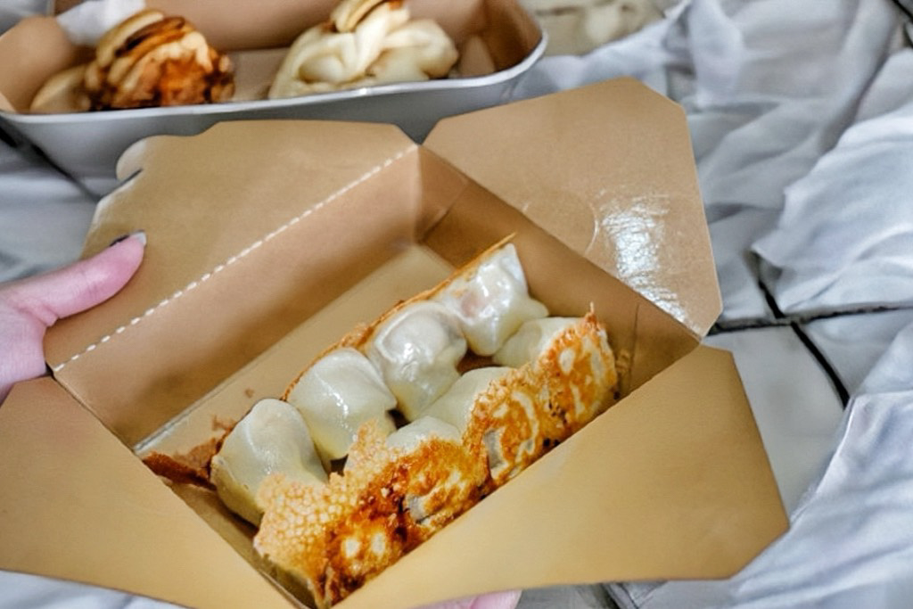 桃園美食,龜山美食,日式煎餃,厚日煎餃,手工現做餃子專賣店,銘傳大學小吃,台灣小吃,手工鍋貼,鮮蝦大顆脆皮煎餃