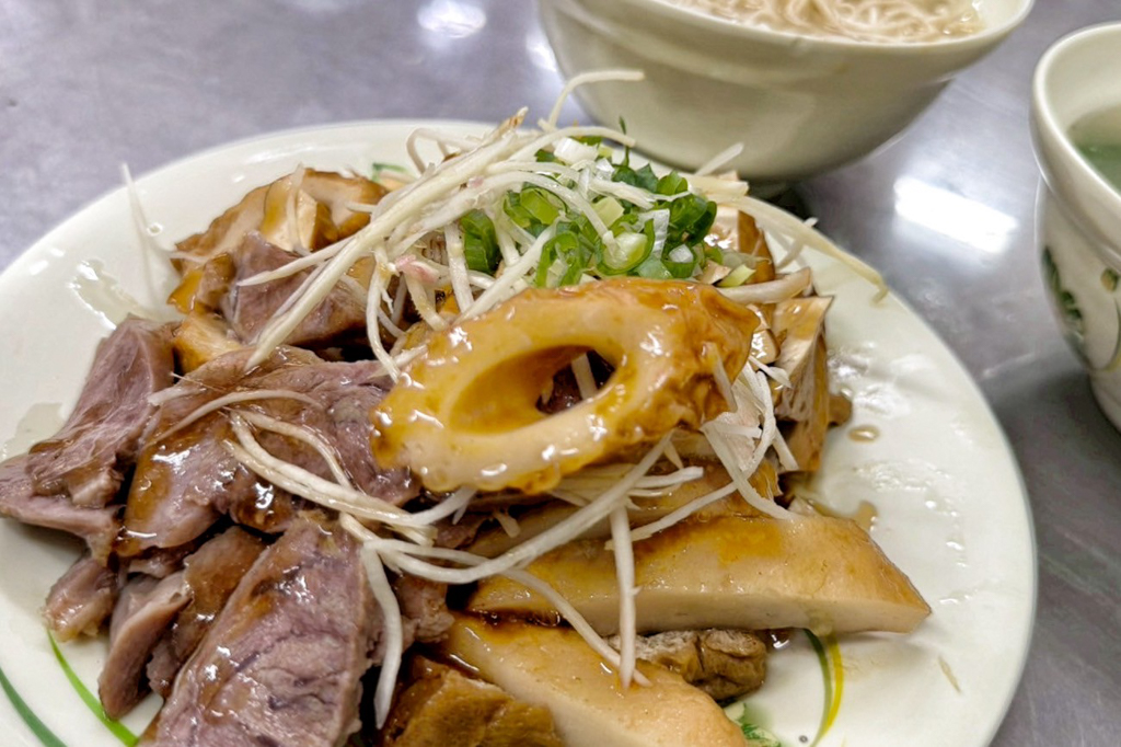 基隆智光乾拌麵