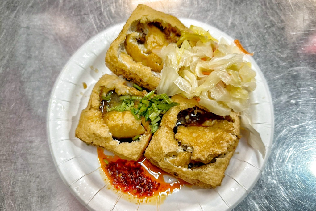 雅口天香臭豆腐