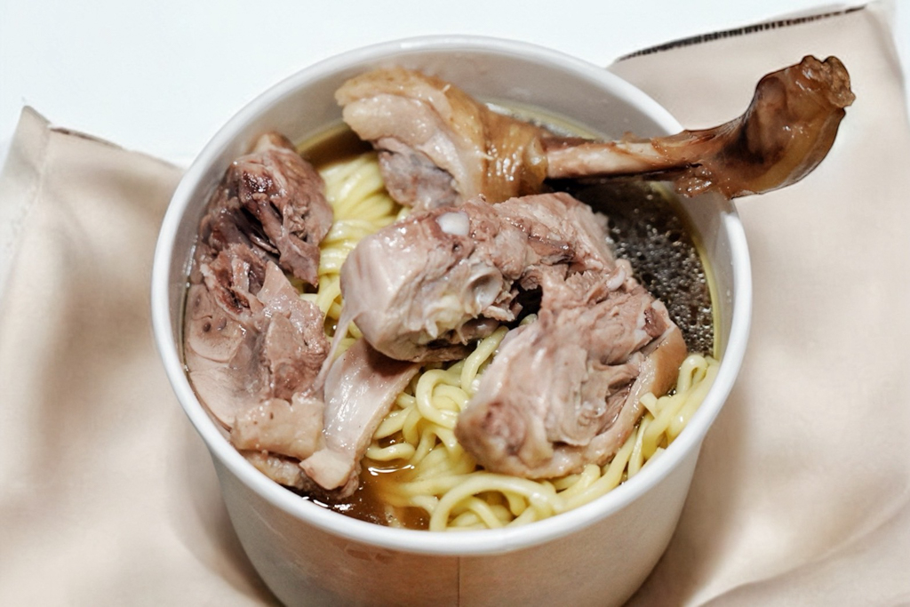 桃園美食,美食,八德美食,八德當歸鴨,名家當歸鴨,銅板美食,台灣小吃,當歸鴨,鴨肉飯,當歸湯,鴨腿控必吃,冬天進補,當歸補氣,巷仔內美食,人氣小吃,在地人推薦 ,美食收藏,食補首選,溫補不燥熱,小吃推薦,鴨肉飯,當歸鴨丸湯,當歸鴨肉麵線,鴨腿飯,燙高麗菜