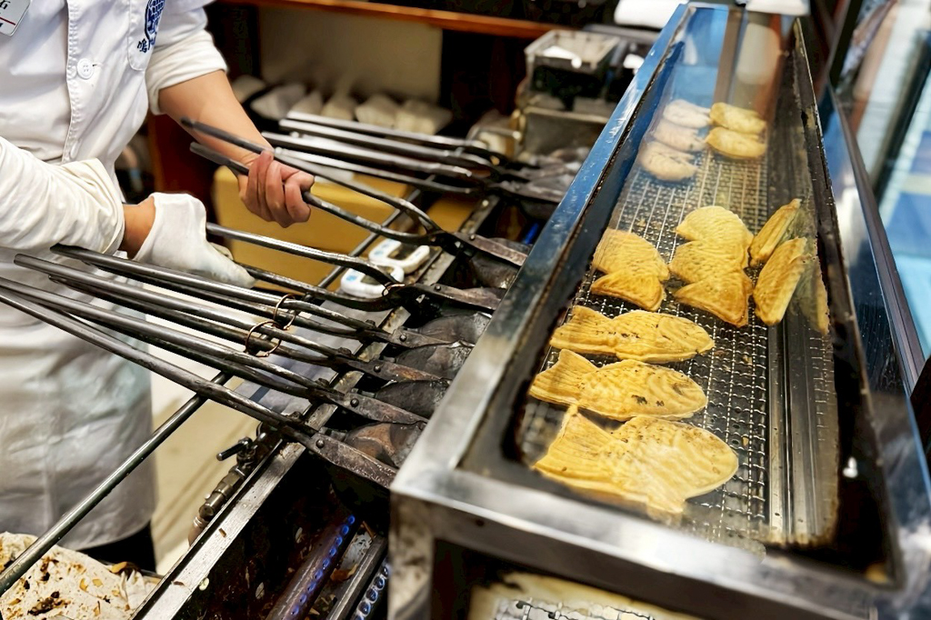 鳴門鯛燒本舖,NarutoTaiyakiHonpo，福岡天神美食,福岡甜,日本鯛魚燒,鯛魚燒,福岡必吃,福岡天神,日本甜點,福岡美食,日本必吃甜點,天神美食,福岡旅遊,日本旅遊美食