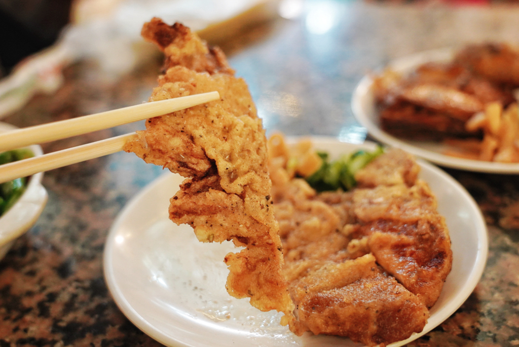 台北東一排骨總店