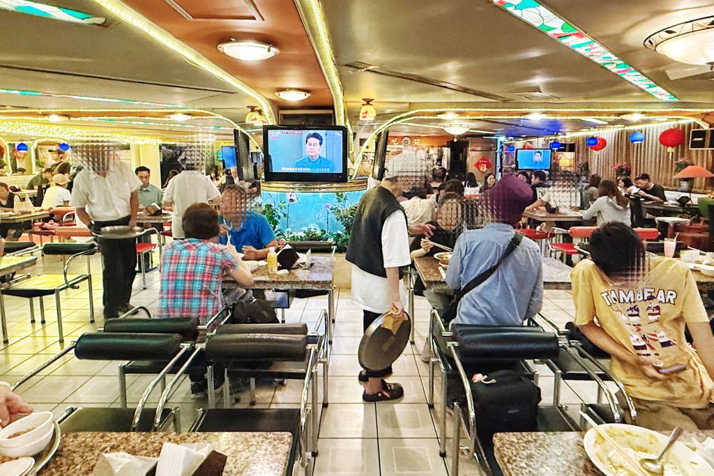 台北東一排骨總店