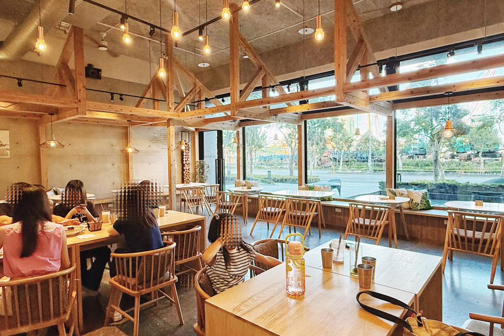 Söt cafe Bistronomy 浮島展悅店
