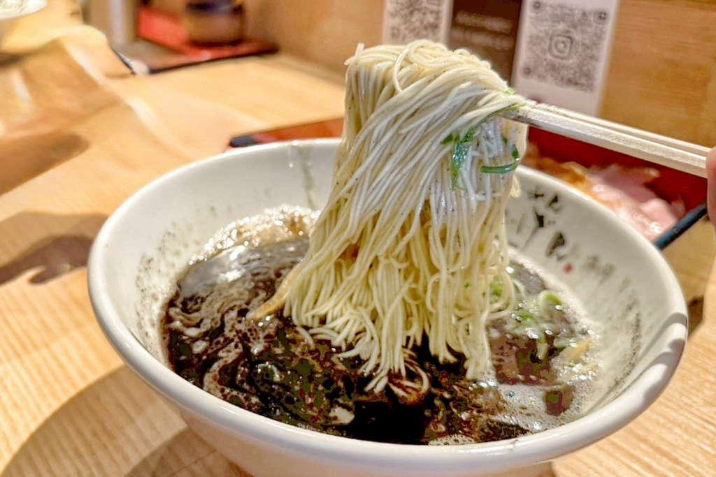 魁源拉麵