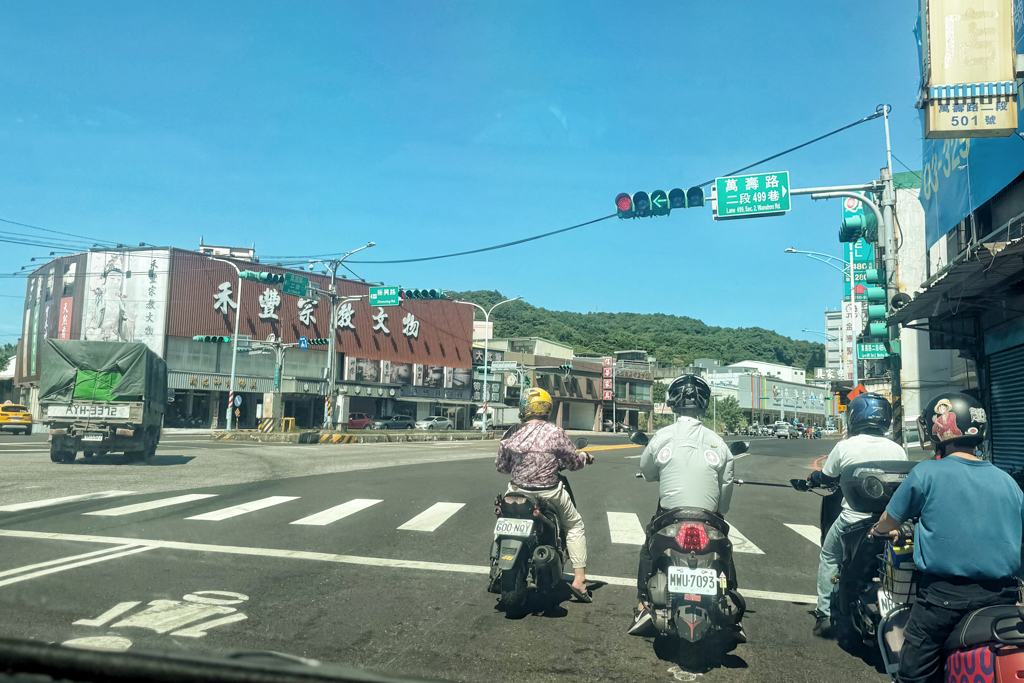 所丘家居,桃園龜山沙發工廠體驗館,桃園沙發,龜山沙發,桃園家具廠,龜山家具,桃園景點,沙發工廠,惦惦睏