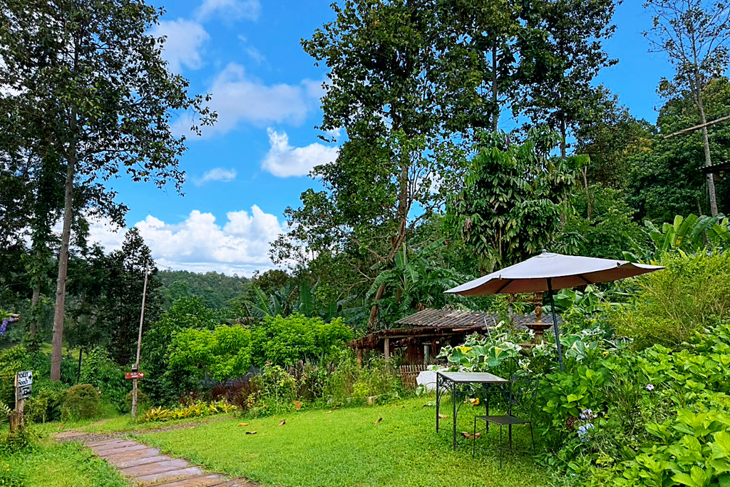 Elefin Farm & Cafe