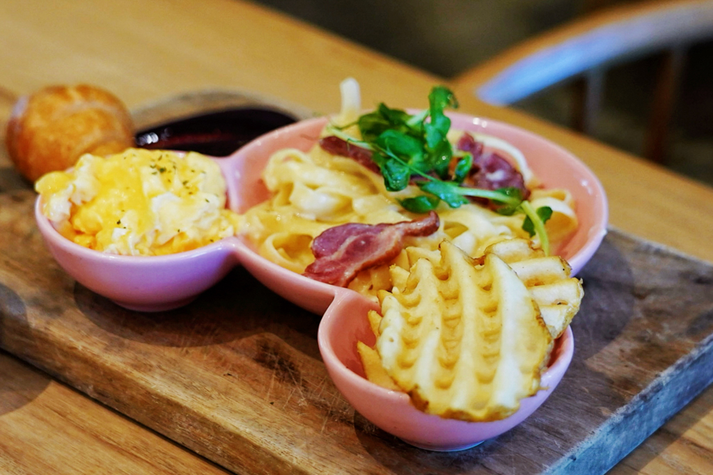 Söt cafe Bistronomy 浮島展悅店