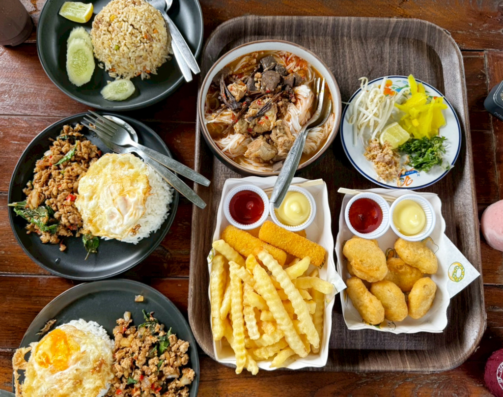 Elefin Farm & Cafe
