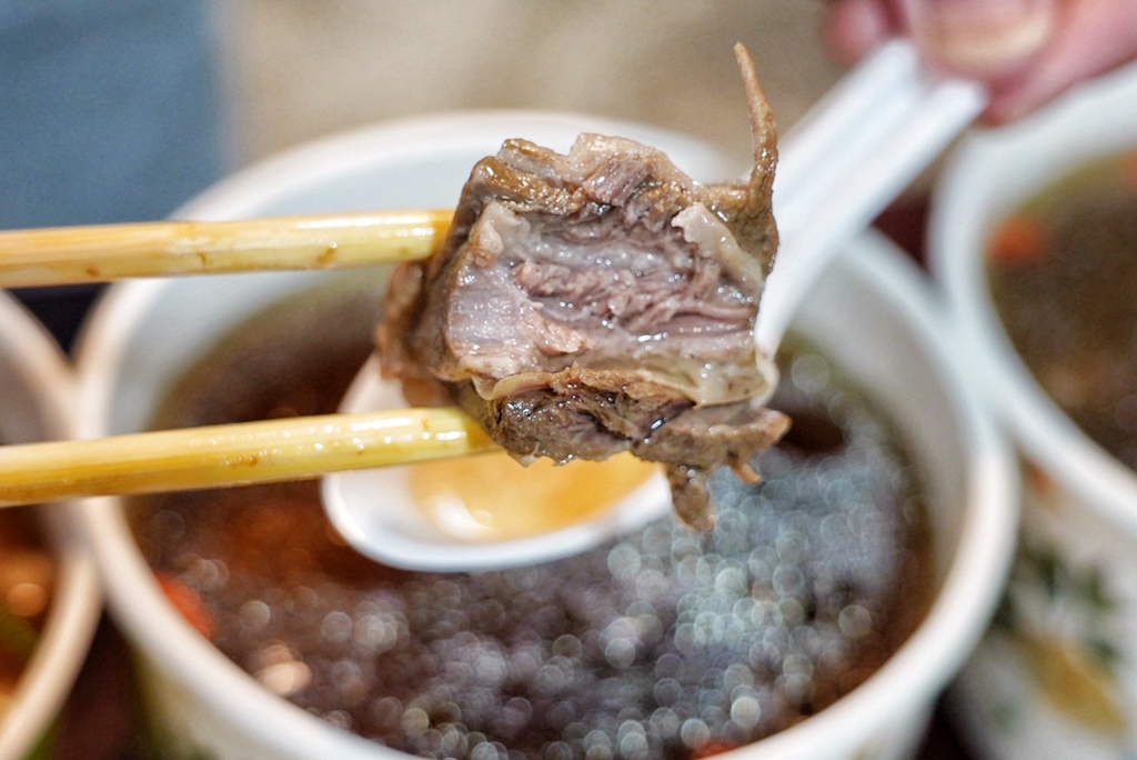 六小福林記炒羊肉