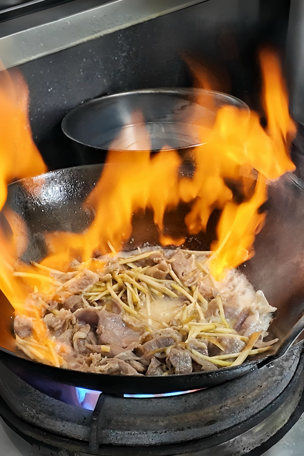 六小福林記炒羊肉