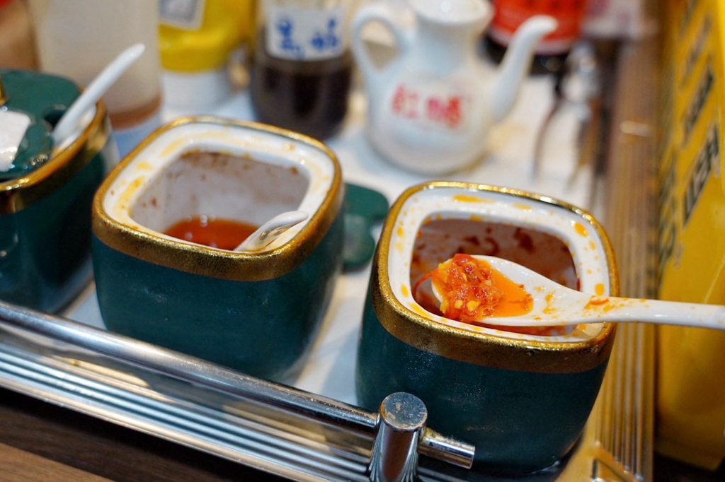 宸軒園海鮮中興店