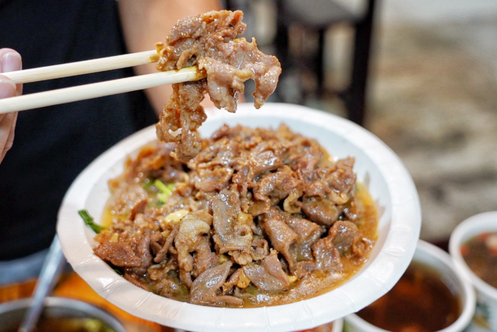 六小福林記炒羊肉