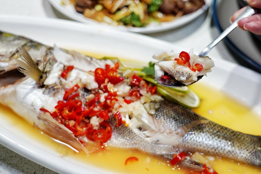 宸軒園海鮮中興店