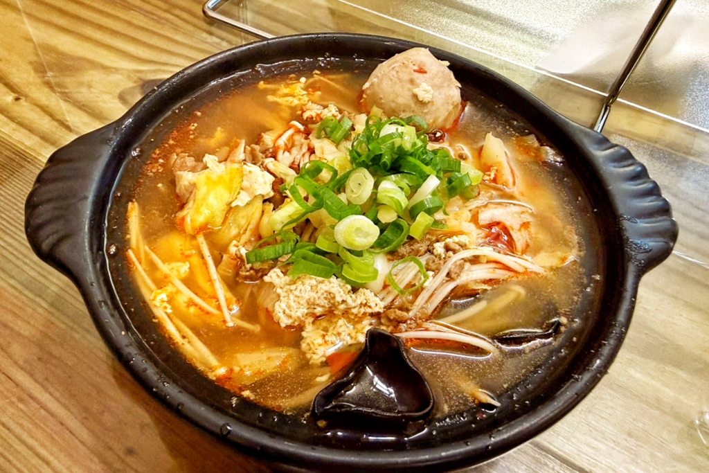 臭狀元麻辣臭豆腐