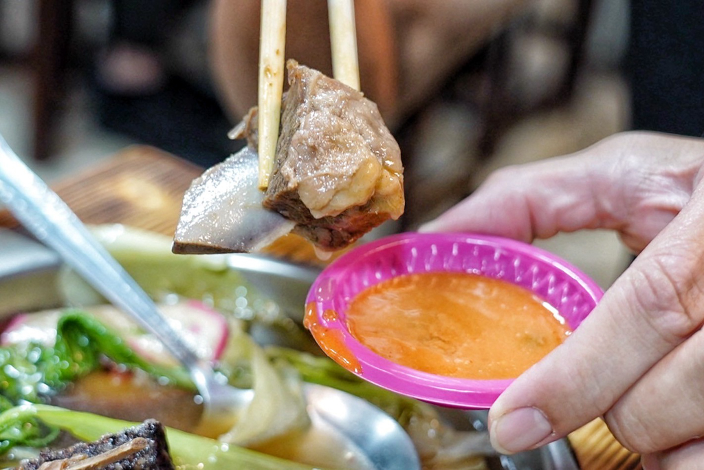 六小福林記炒羊肉