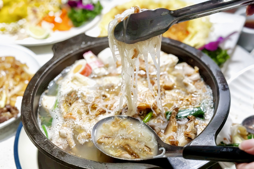 宸軒園海鮮中興店