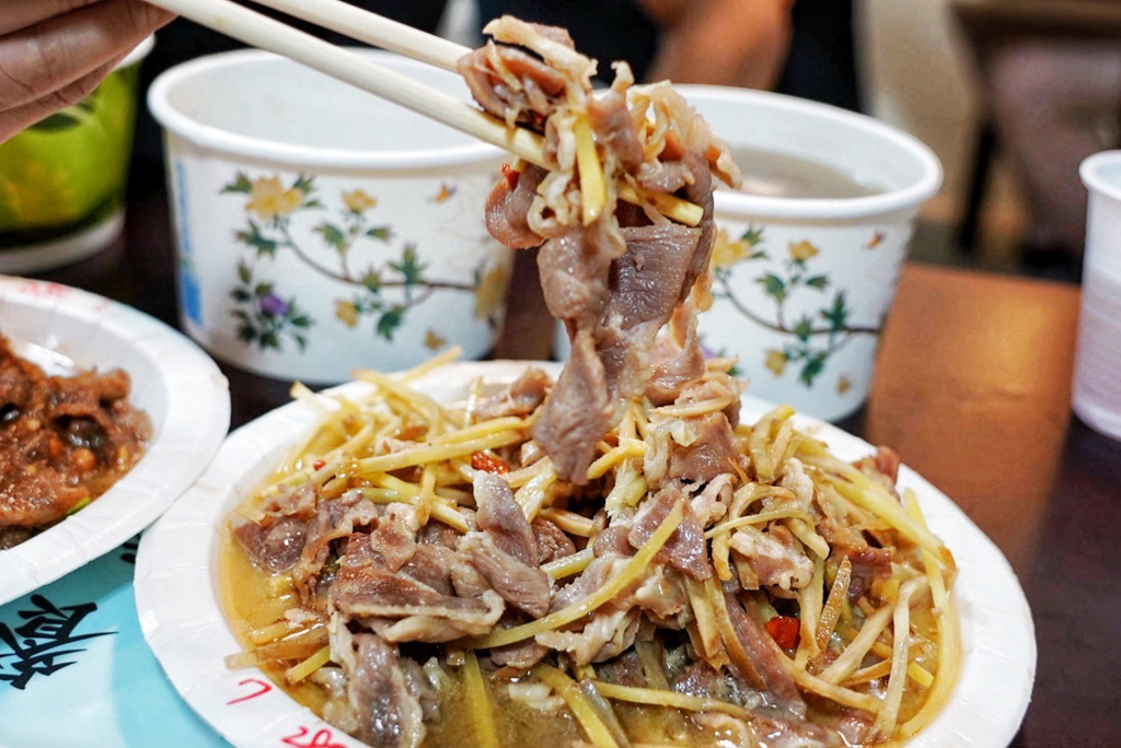 六小福林記炒羊肉