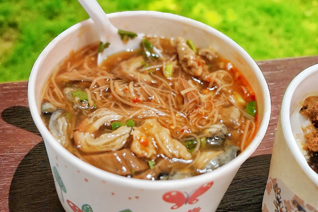 台北大腸蚵仔麵線