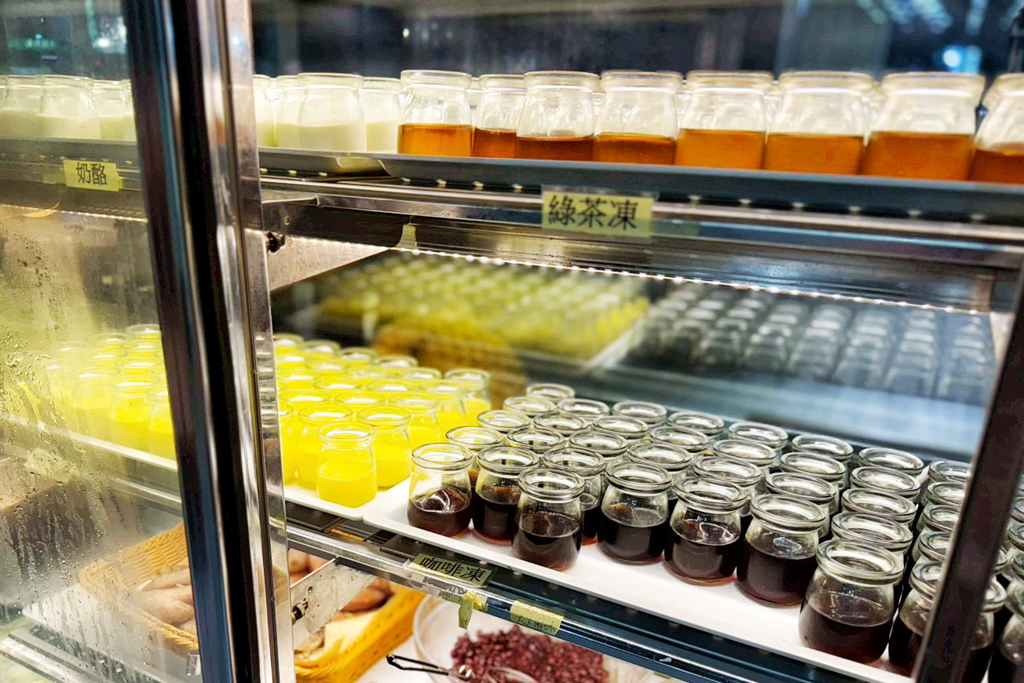 艾佳牛排館
