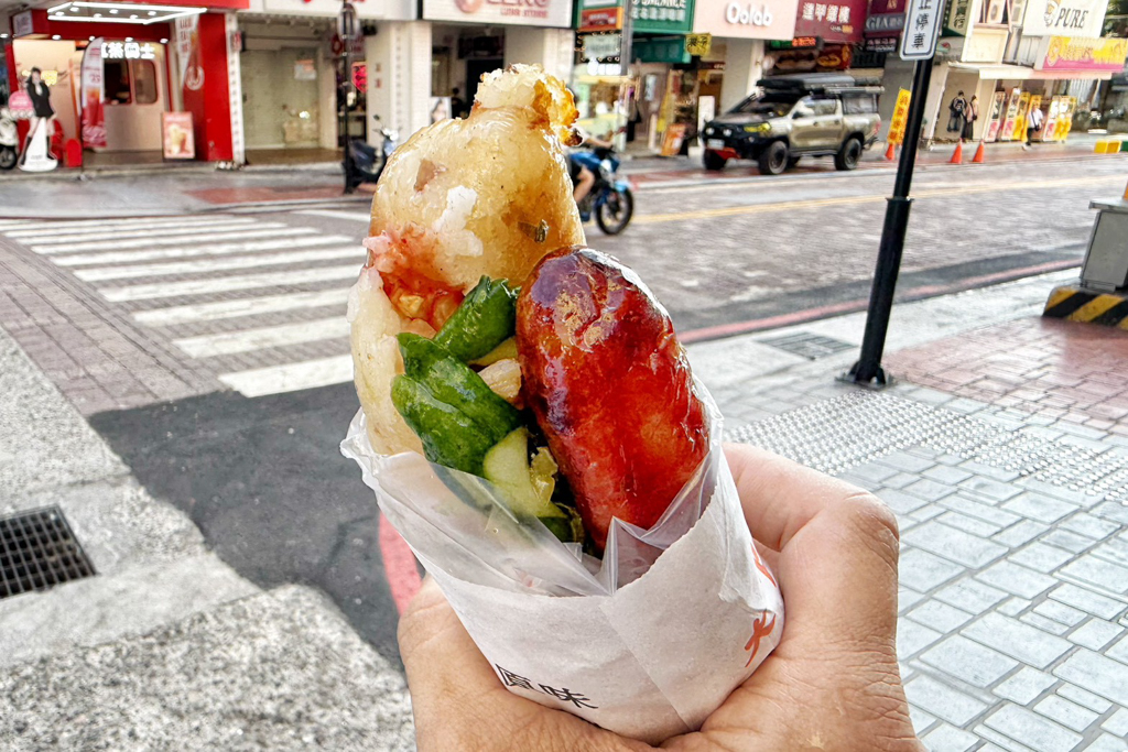 官芝霖大腸包小腸