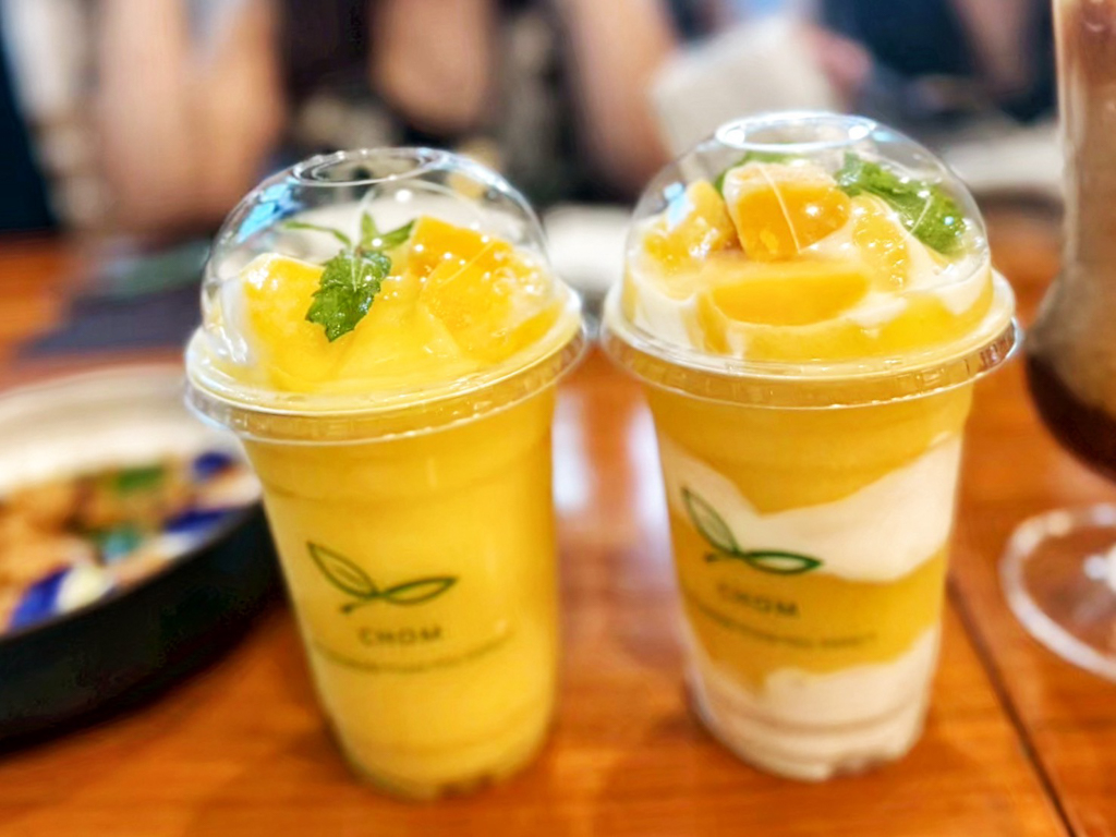 Chom Cafe and Restaurant
