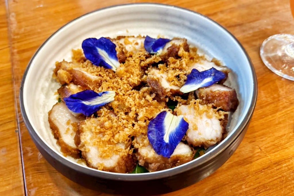 Chom Cafe and Restaurant