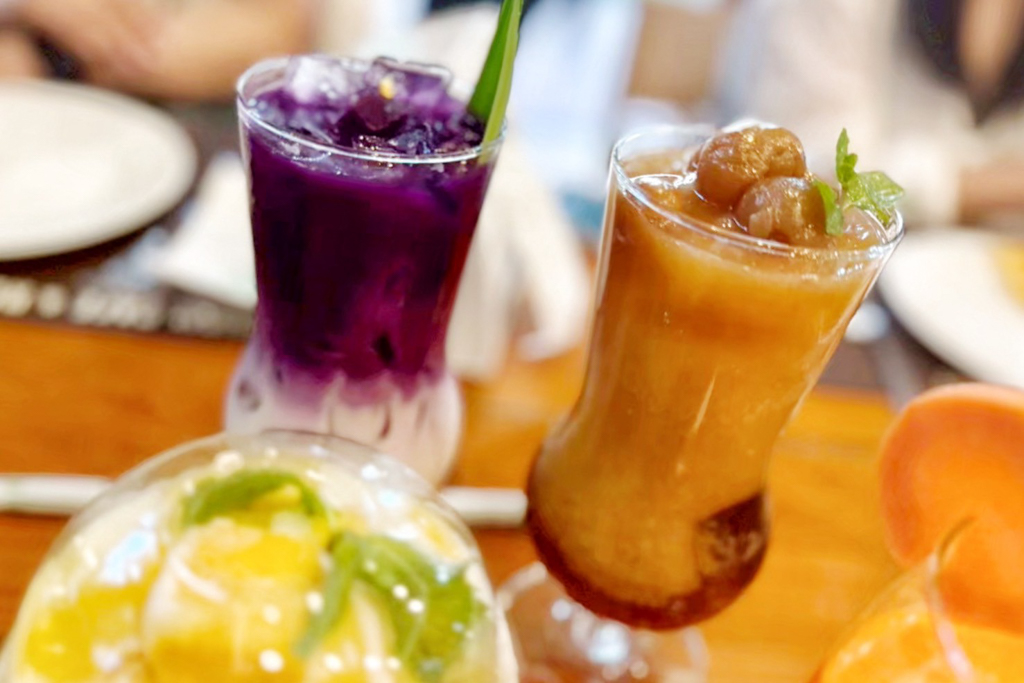 Chom Cafe and Restaurant