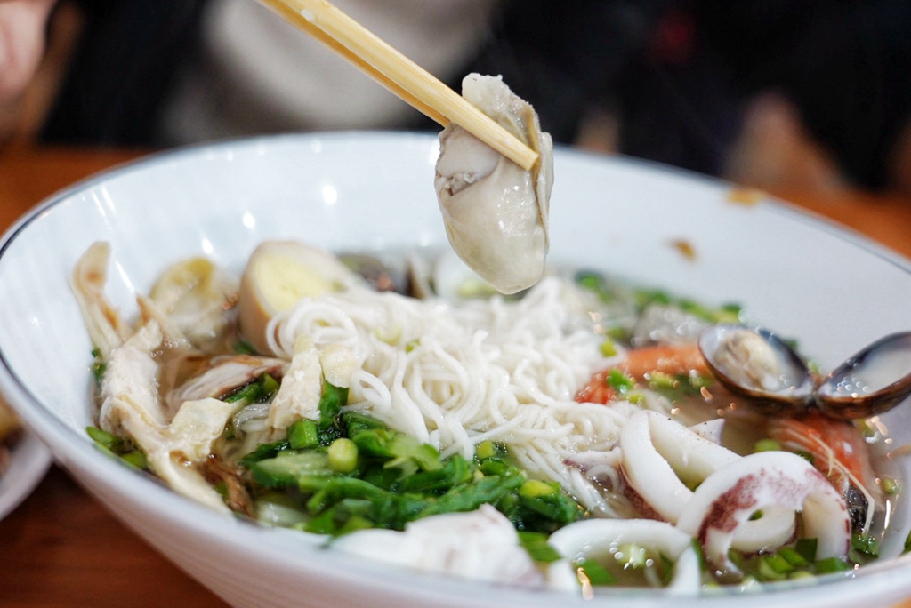 金小蔥 雞湯米粉