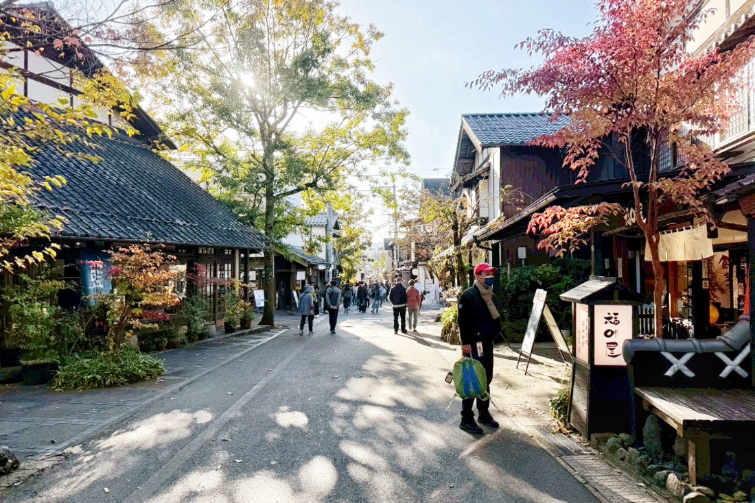 由布院