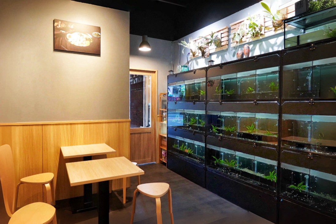 二春外鍋燒專賣店