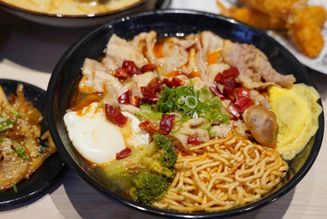 二春外鍋燒專賣店