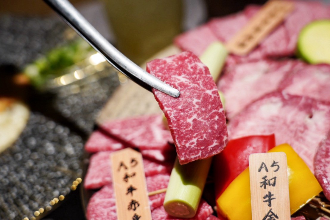 桃園美食,美食,桃園燒肉,桃園聚餐,尼匠燒肉,NIJIANG YAKINIKU,桃園高級燒烤餐廳,桃園頂級和牛,桃園包廂聚餐,桃園親子友善,桃園和牛燒肉,桃園個人套餐