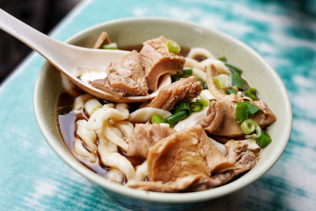 老劉刀切牛肉麵