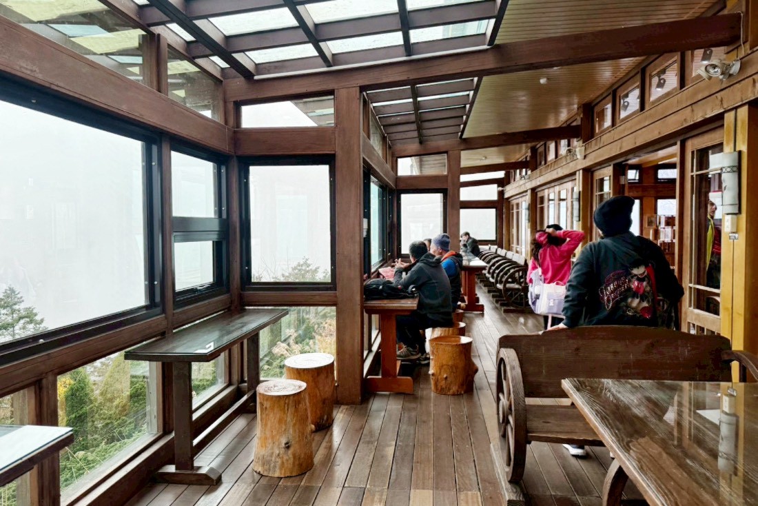 雲海咖啡館