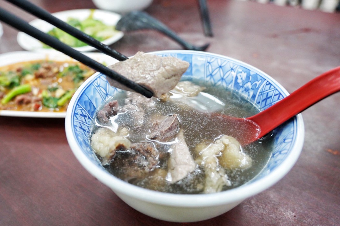 阿牛仔牛肉湯