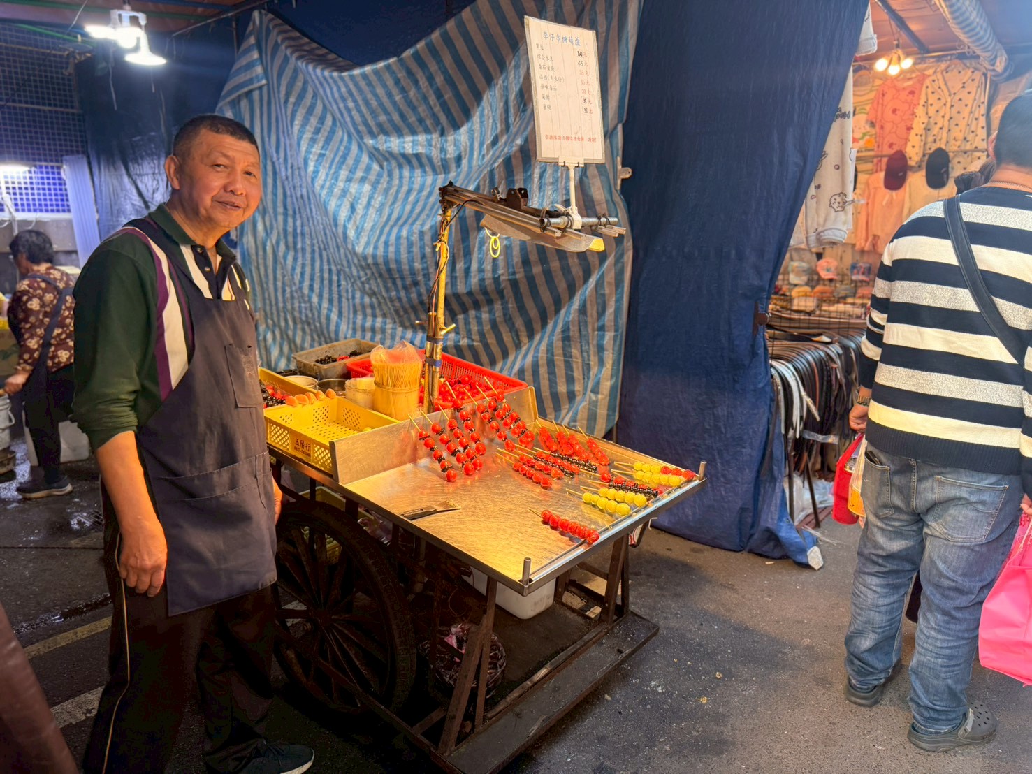 李仔串糖葫蘆