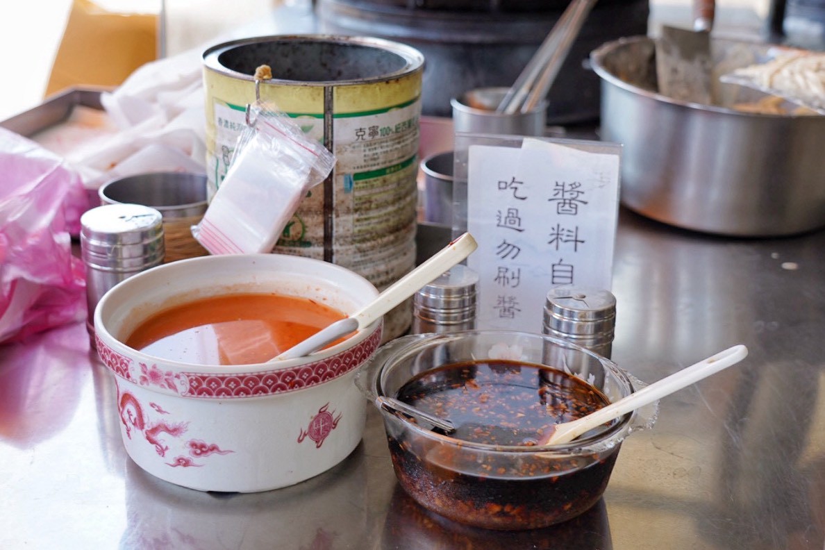 春捲伯