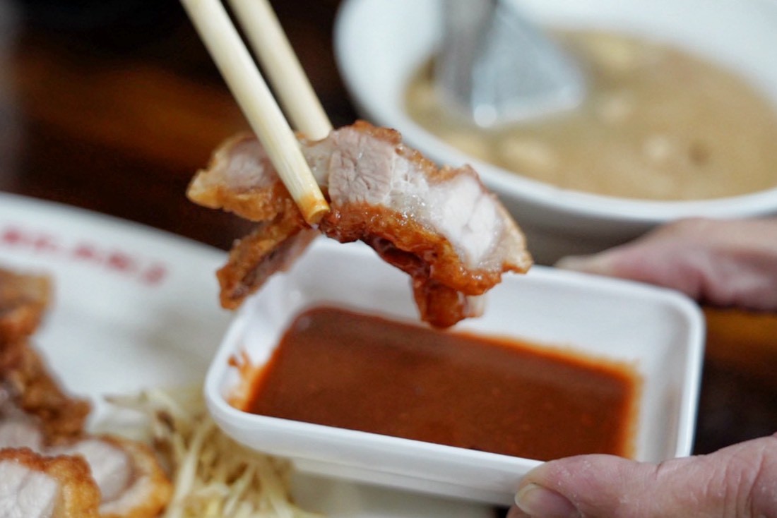 周記肉粥店