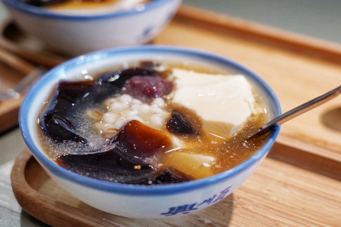 飛魚食染