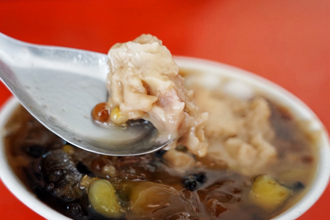 春霞正港古早味粉圓冰