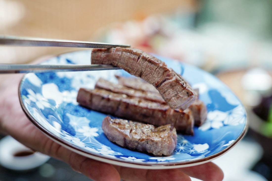 月見里山 炭火燒肉