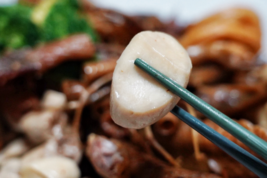 追蕾醬香黑鴨滷味