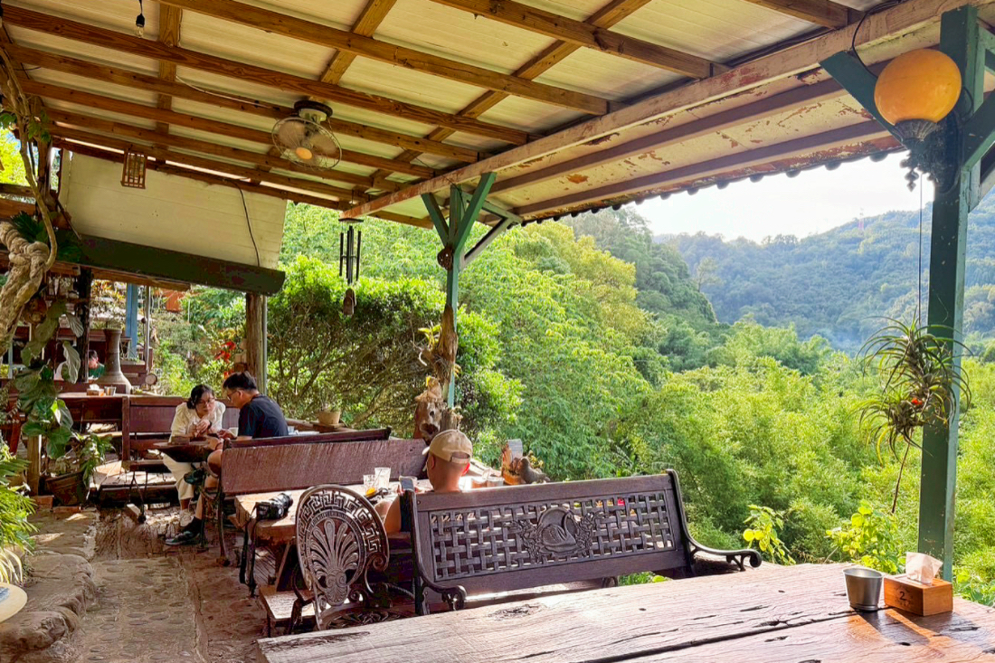 It's Alice Cafe&Food