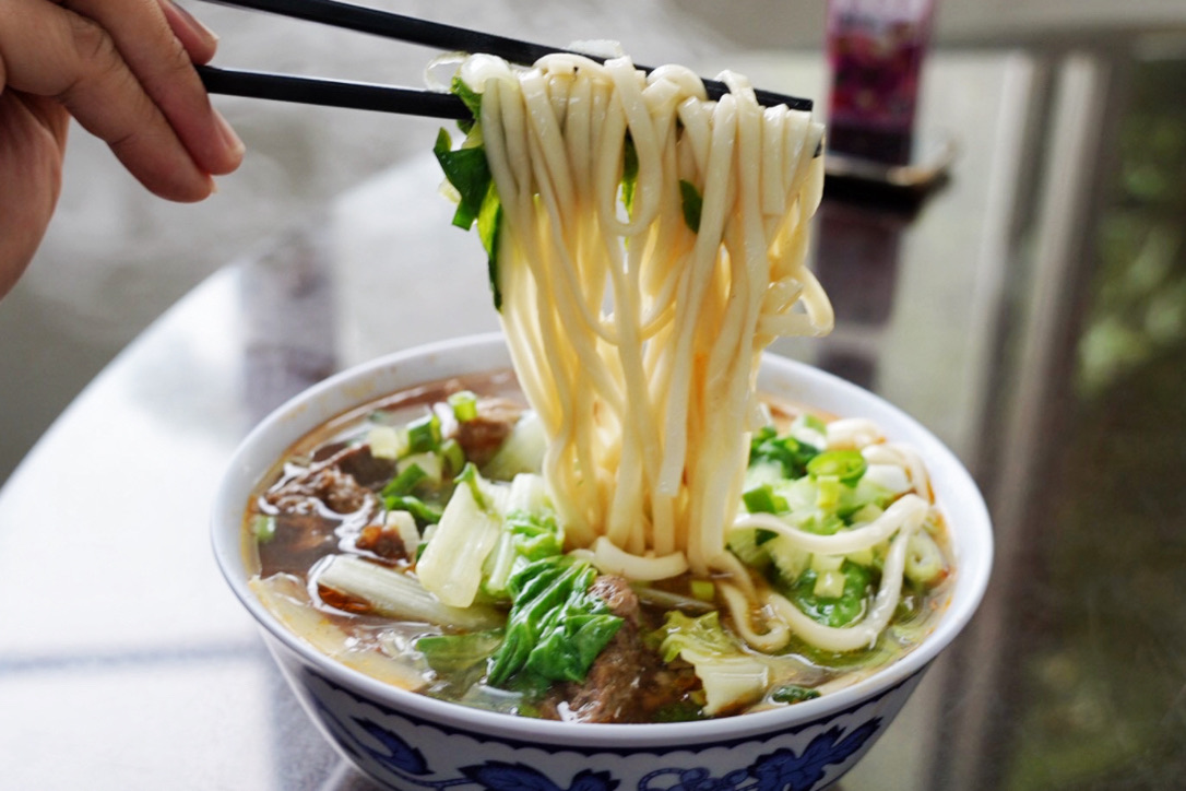 包Sir牛肉麵餃子館,竹東小吃,竹東美食,綜合水餃,水餃,牛肉麵