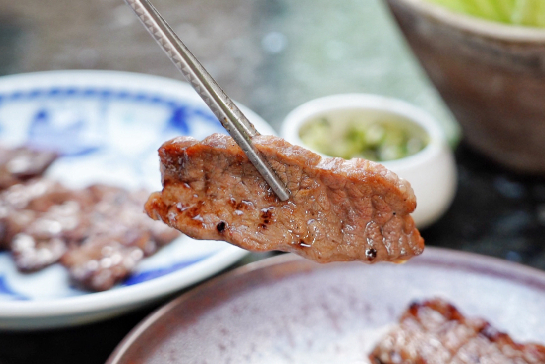 月見里山 炭火燒肉