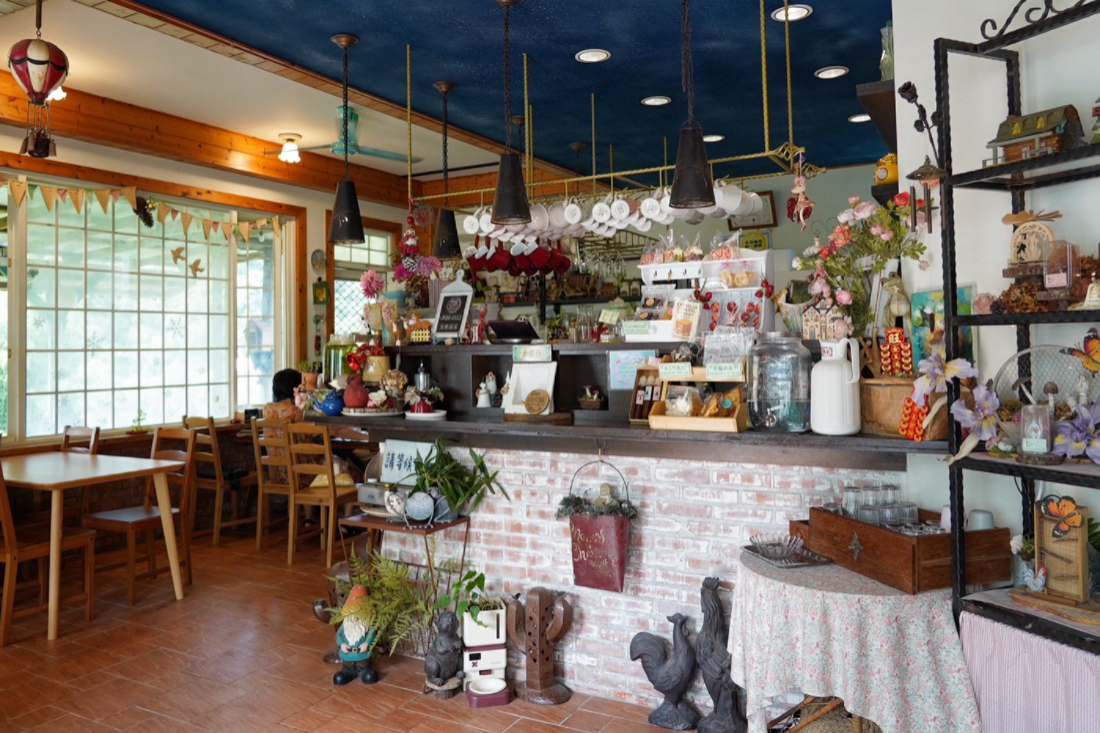 It's Alice Cafe&Food