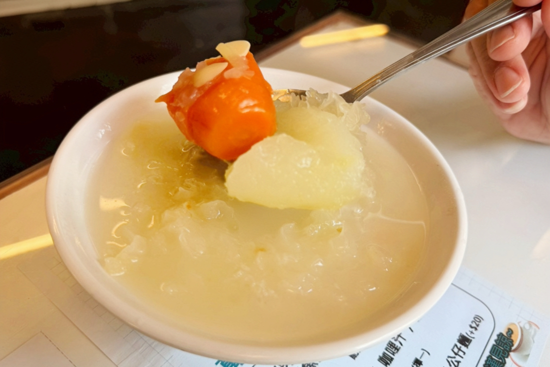 萬芳冰室南京店,茶餐廳,台北美食,台北聚餐,松山聚餐,松山美食,菠蘿油