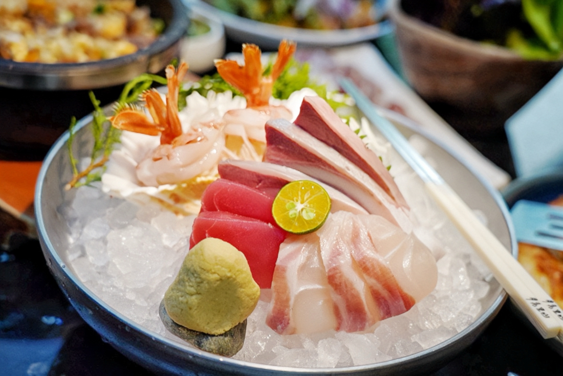 月見里山 炭火燒肉